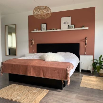 terracotta bed room